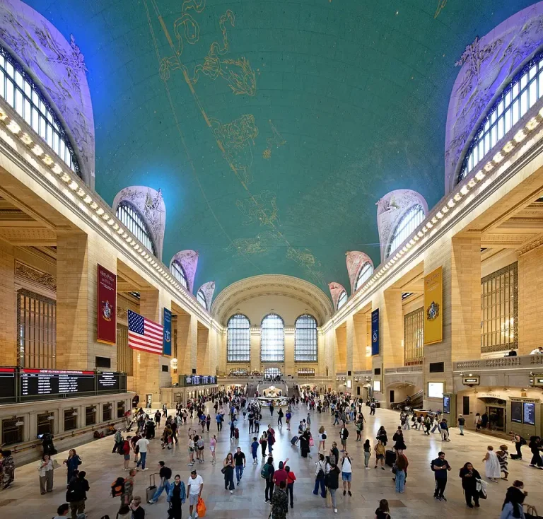 NYC in Winter: Indoor Plans, Ice Skating & Practical Tips